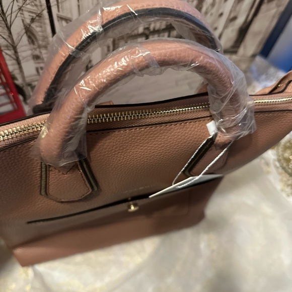 Authentic Japanese brand Hund Red convertible backpack satchel - Picture 5 of 16